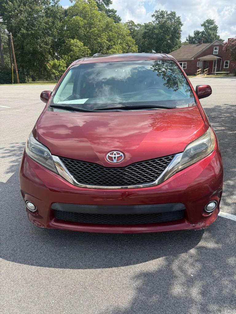 2015 Toyota Sienna